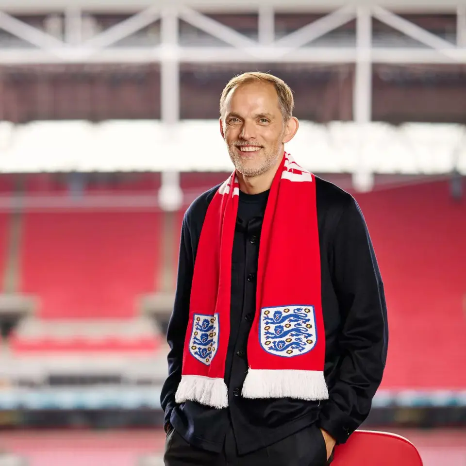 闲许多, 千万欧元的, div 闲许多, 千万欧元的, div