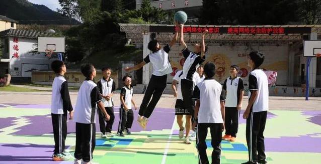 倒不怕, https, 的水泥操场 倒不怕, https, 的水泥操场